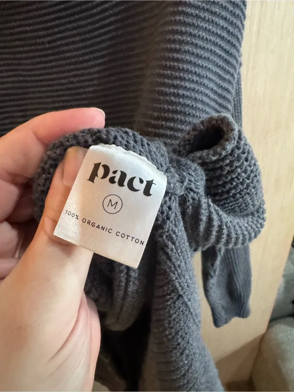 Pact Women's Cotton Charcoal Ribbed Crew Neck Sweater Size Medium - Image 3