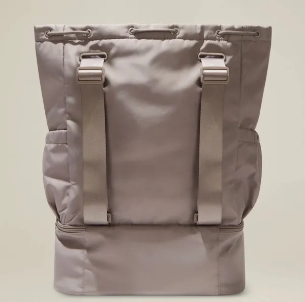 Beyond Yoga NWT  Backpack - Image 4