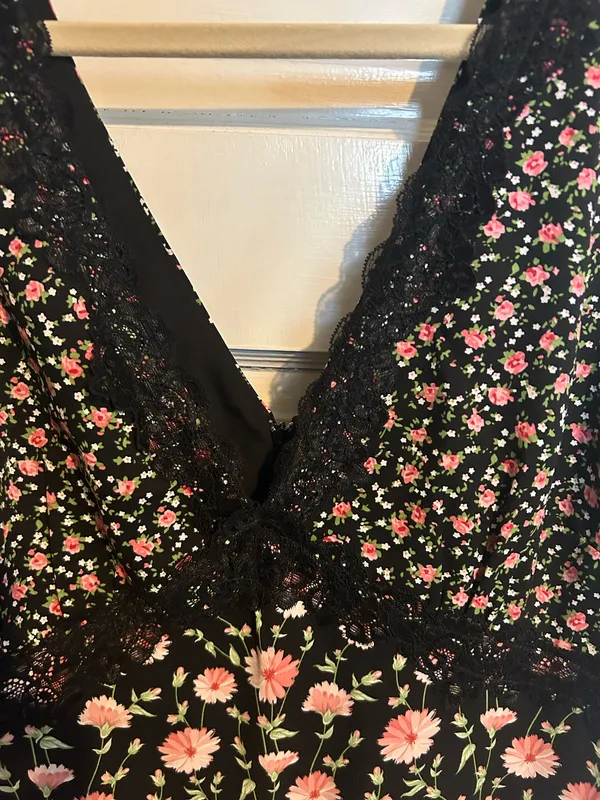 Kittenish Dress Floral - Image 3