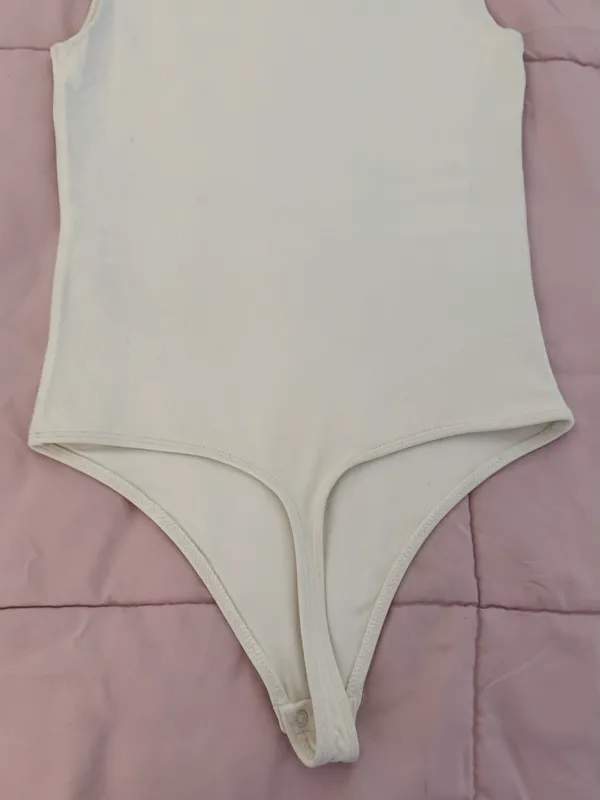 Aritzia Babaton Contour Muscle White bodysuit, size XS minimalist quiet luxury - Image 12
