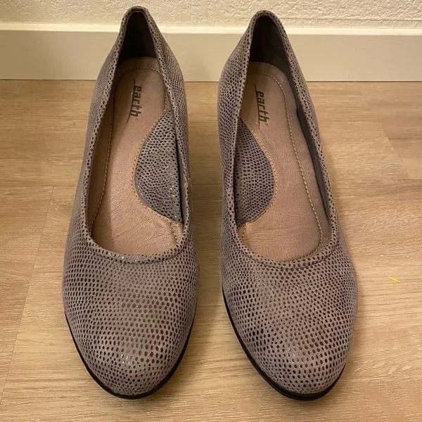 Earth Bijou Grey Printed Leather Suede Dressy Slip On Pumps Sz 9 - Image 2