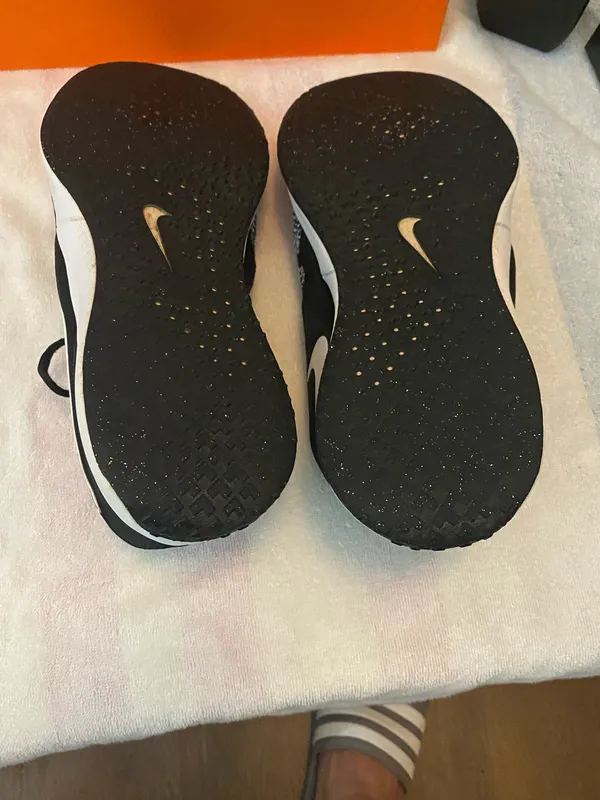 Nike Varsity Compete Trainer Black Men’s Sneakers Shoes Size 10 - Image 6