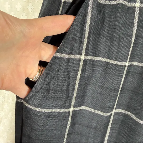 Marine Layer Black‎ White Allison Windowpane High Rise Pants - Image 6