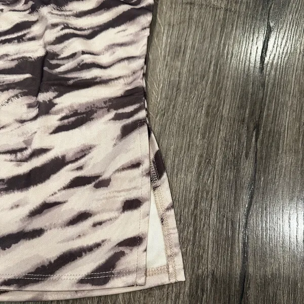 Grey Bandit Tiger Print Strapless Top - Image 9