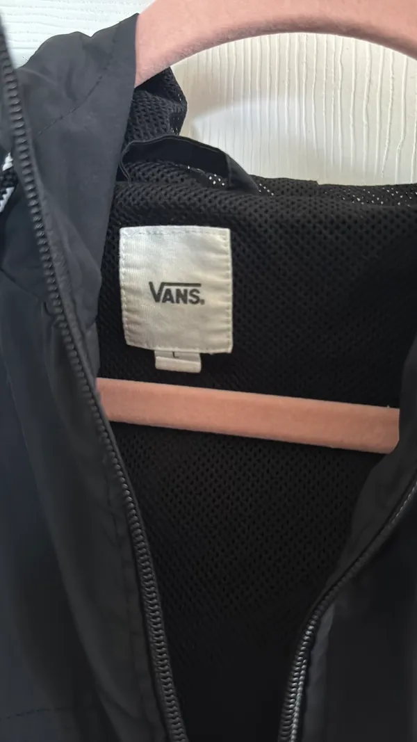 Vans Rain Jacket Windbreaker - Image 2