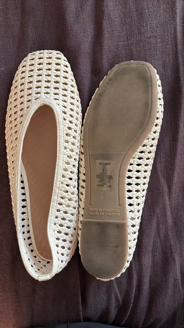 Old Navy ballet flats - Image 2