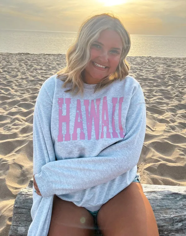 Hawaii Crewneck Size M - Image 3