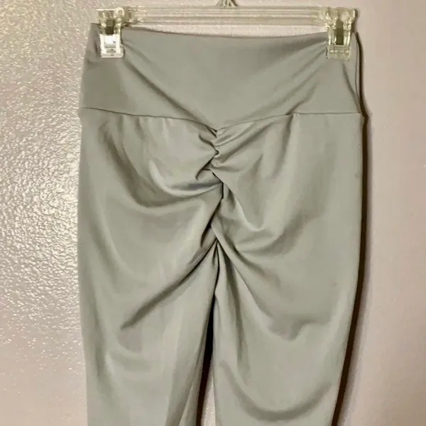 Women's Light Gray Butt Lifting Yoga Gym Leggings - Image 4