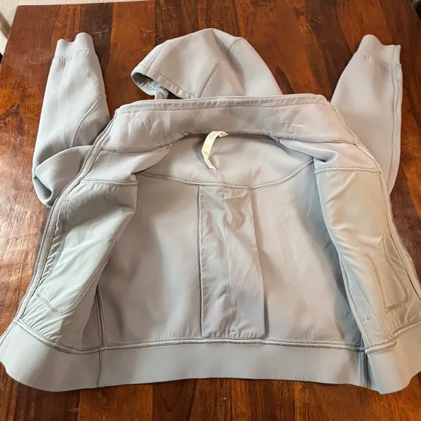 Lululemon Rogue‎ Renegade Zip Up Hoodie Blue Grey Cropped Jacket Size 4 - Image 2