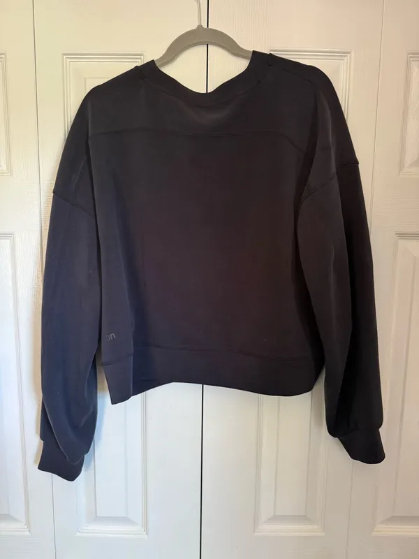 Lululemon Black Crewneck Size 12 - Image 2