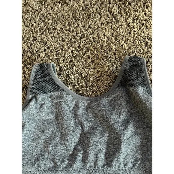 Nautica Women's Gray‎ Sports Bra size large - Image 3