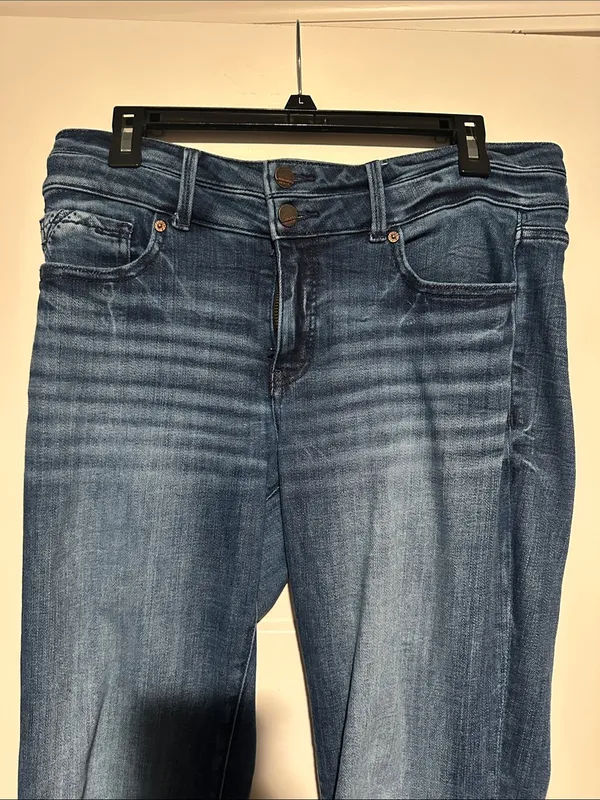 Buckle Women's Dark Blue Bootcut Jeans - Image 2