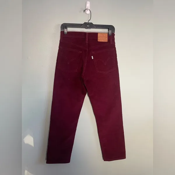 Women’s Levi Maroon Corduroy Wedgie Straight Button Fly Pants Sz 26x26 - Image 7