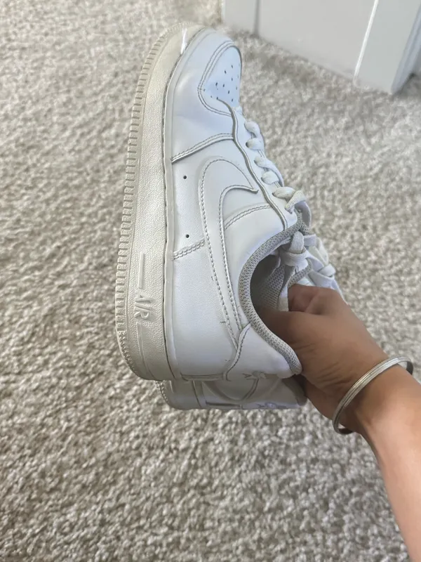 White Nike Air Force - Image 6