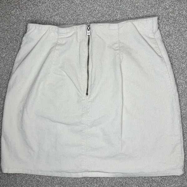 Hollister Corduroy Mini Skirt 🤎 Fall Must-Have! - Image 6