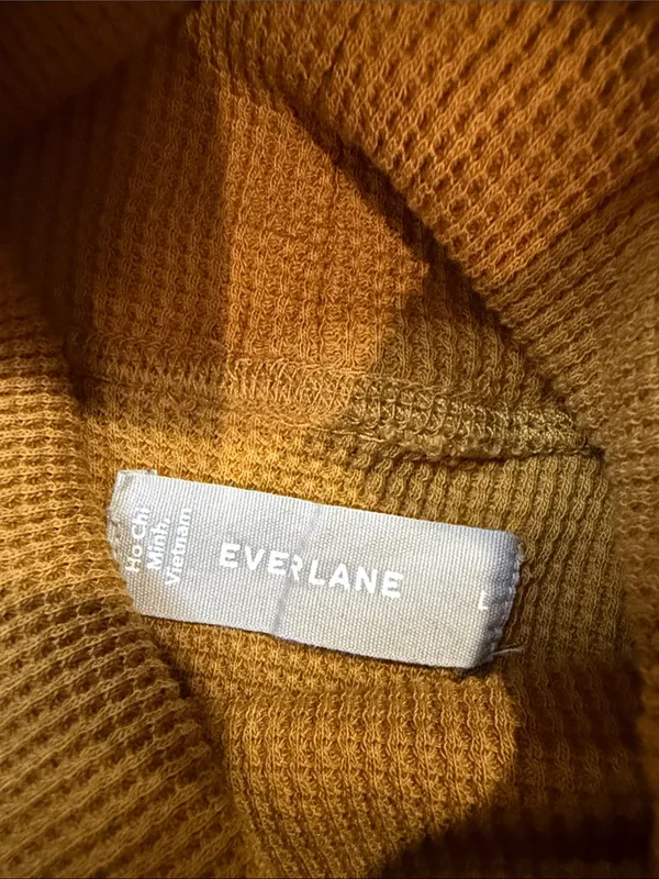 Everlane Mustard Waffle-Knit Turtleneck Sweater Size Large - C68-018 - Image 2