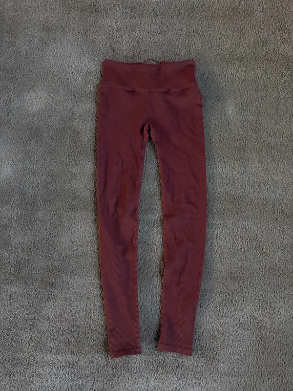 Fabletics Ribbed High-Waisted Leggings – XS - Image 2