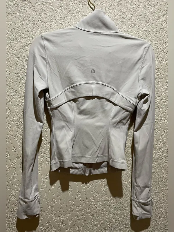 lululemon athletica Define Cropped Fitted Zip Jacket Bone Size 2 - Image 5