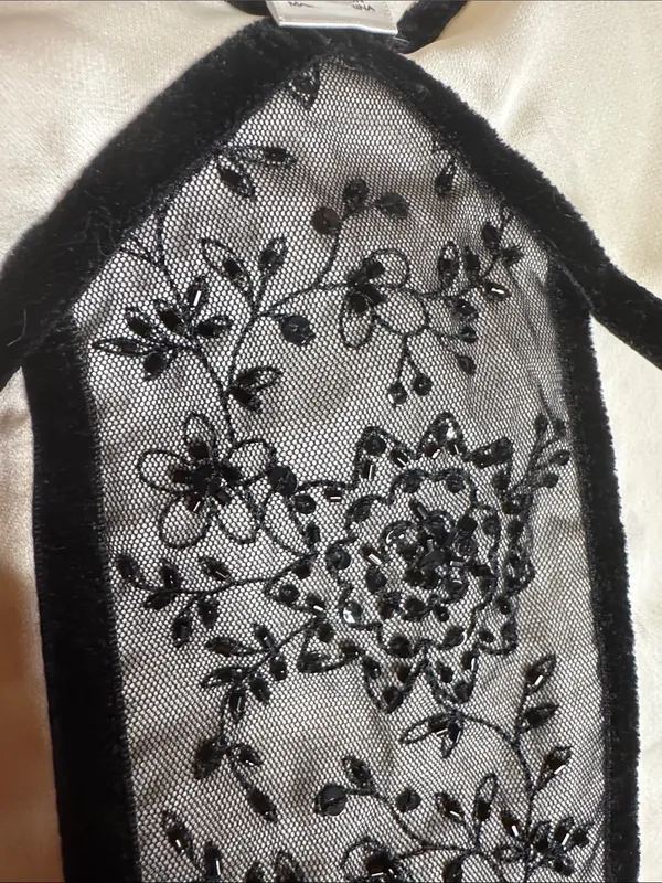 NWOT Ann Taylor LOFT Cream Satin Beaded Embroidered Velvet Trim Camisole Size 8 - Image 8