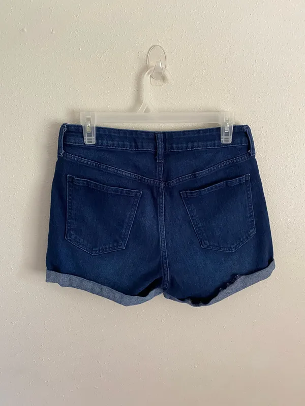 Old Navy High Rise Denim Shorts Size 8 - Image 2