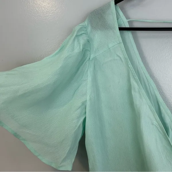 NWT Asos Mint Green Short Angel Sleeve Peplum Tea Blouse Tie Boho Waist Size 6 - Image 4