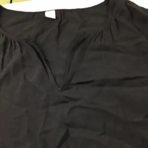 old navy ladies blouse M - Image 7