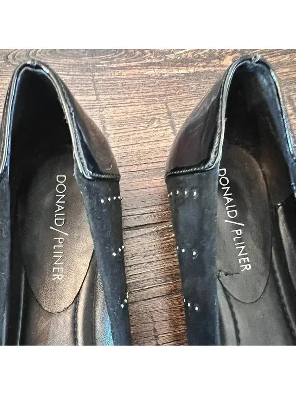Donald Pliner Darren Black Suede Studded Flats Slip On Shoe Size‎ 7 EUC - Image 7