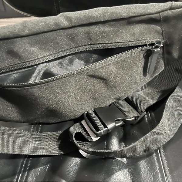 Black Belt Bag for Women - Image 2