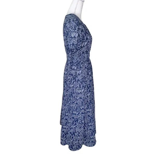 Gal Meets Glam Giselle Navy Floral Bird Print Maxi Dress - Image 6