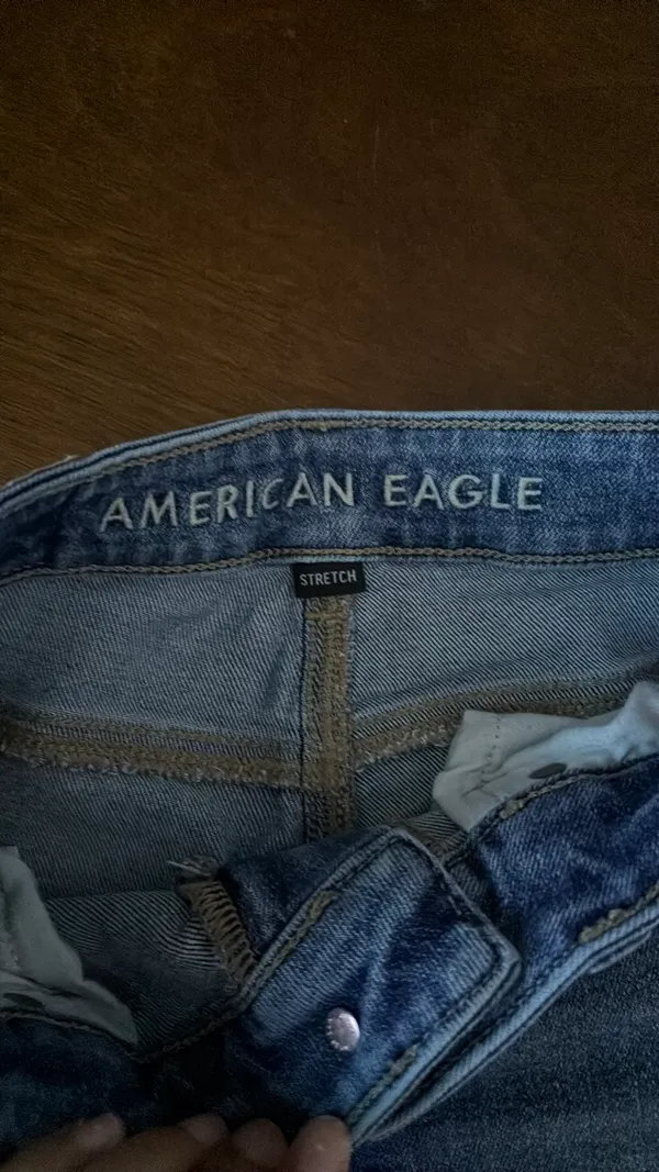 American Eagle Jeans - Image 3