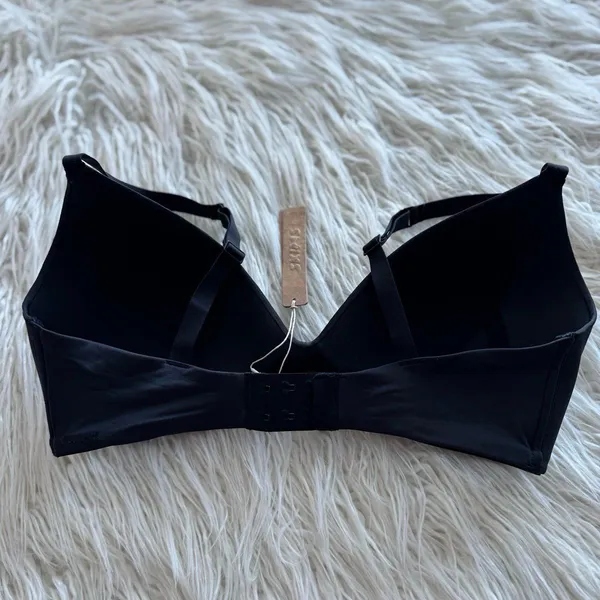 Skims Wireless Form T-shirt Bra Onyx Size 34D - Image 5