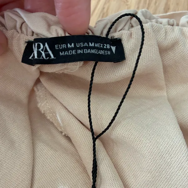 Zara Neutral Halter Backless Wide-Leg Jumpsuit M - Image 12
