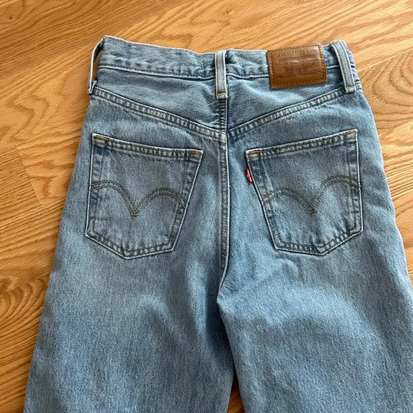 Levi’s Women's Jeans - Image 6
