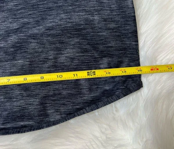 Women's Nike Runway Reflective Long Sleeve size small - Image 10