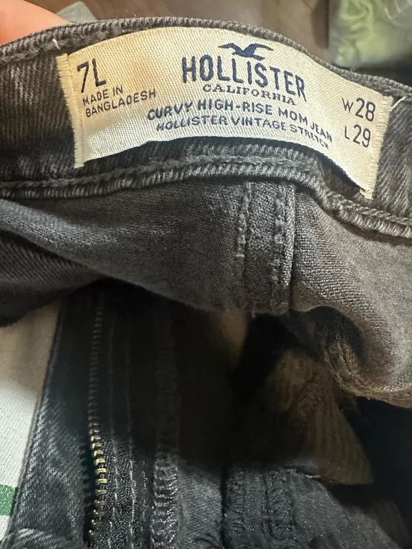 Hollister Jeans - Image 3