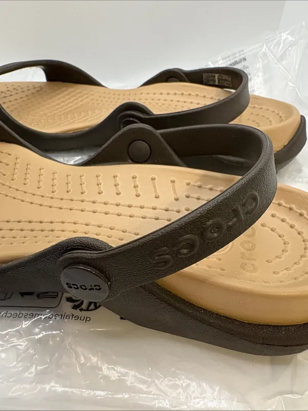 CROCS Cleo Women’s Brown and Tan double strap Sandals size 8 new flats - Image 3