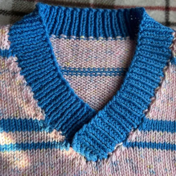 Handmade knitted holiday top Multiple - Image 3
