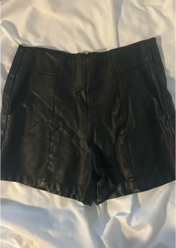 Leather shorts Black - Image 3