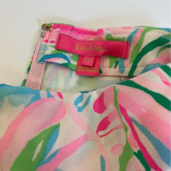 Lilly Pulitzer Faye Skort Croc My World Bright Pink Ruffled‎ Edge Tropical Print - Image 3
