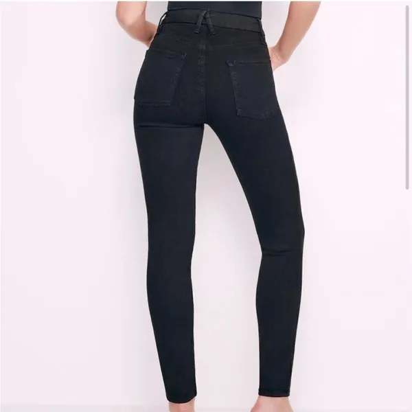 Good American Good Legs Skinny Jeans Women’s Size 8 in Black - Image 2