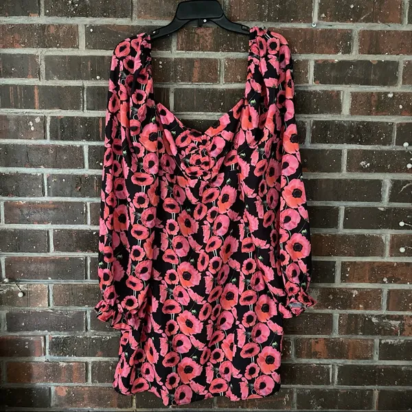 NWT Pink Boohoo Plus Puff Sleeve Floral Dress - Image 2