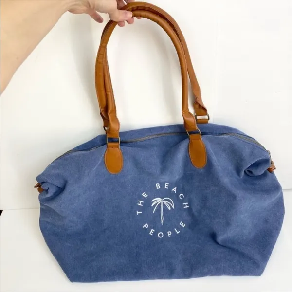 THE BEACH PEOPLE GOLD COAST Denim Blue Tote Weekender Duffel Bag - Image 3