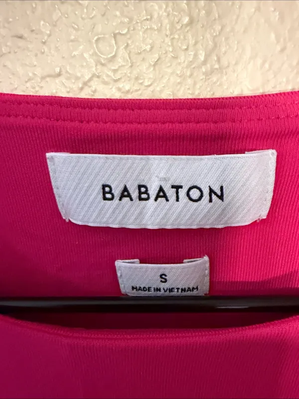 Babaton Contour Crop Top Hot Pink Size Small - Image 4