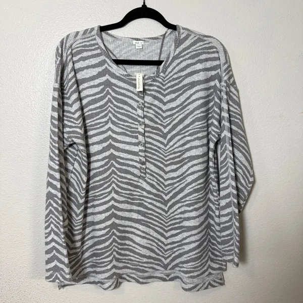 Aerie‎ Zebra Print Henley Long Sleeve Top Womens M Gray White Waffle Knit - Image 7