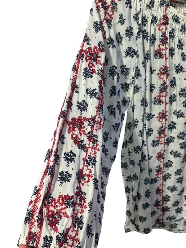 Boho Embroidered Tie-Front Peasant Top M 22” p2p White/Red & Navy Floral EU - Image 8