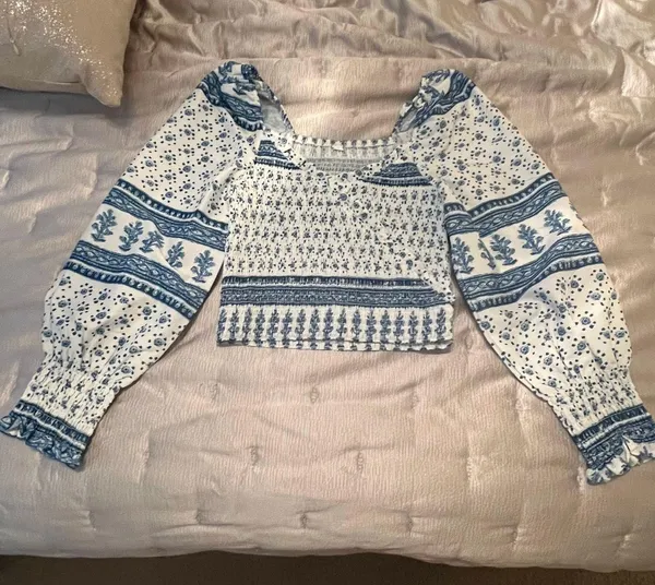 Blue And White Longsleeve Blouse - Image 2