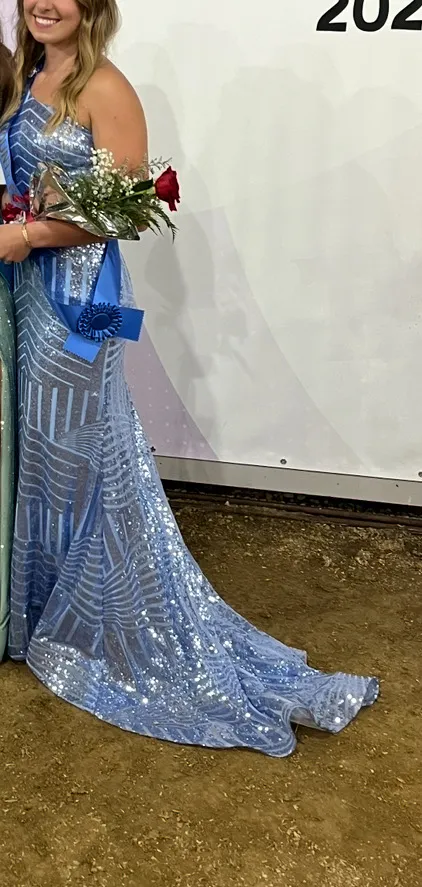 Prom Dress Lulus - Image 2