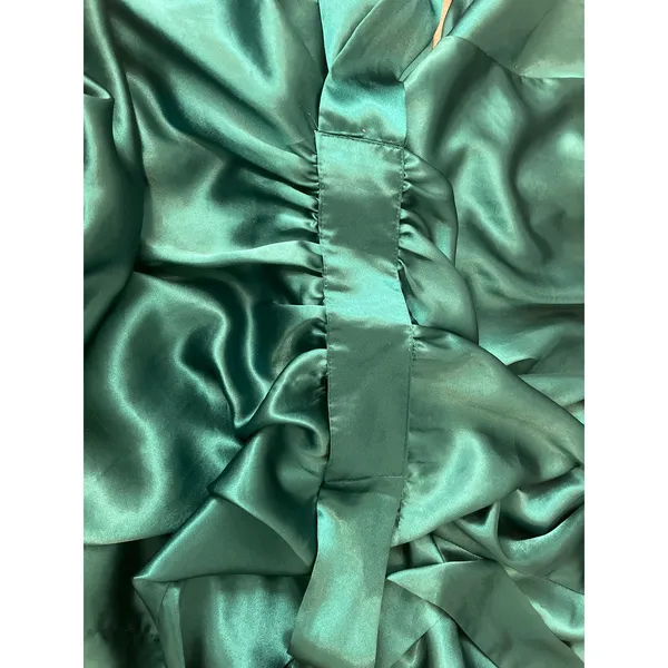 VINTAGE Victoria’s Secret Satin Green Robe short SZ O/S Attached Belt - Image 7