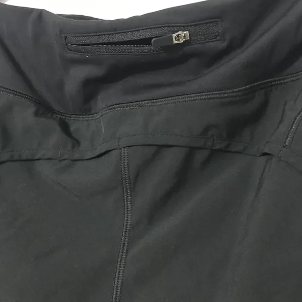 CRZ Yoga Shorts Size 8/10 - Image 5