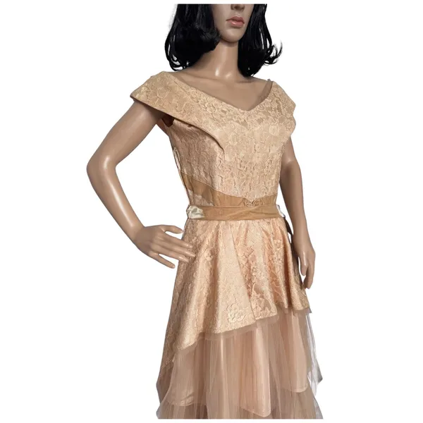 Vintage 1950s 1960s Handmade Champagne Lace Tulle Party Dress XS - Image 3